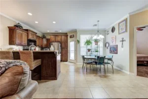 11307 NW 121st Pl 06 kitchen
