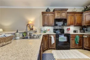 11307 NW 121st Pl 09 kitchen