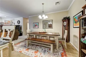 11307 NW 121st Pl 33 dining