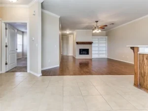11309 NW 121st Pl 07 livingroom